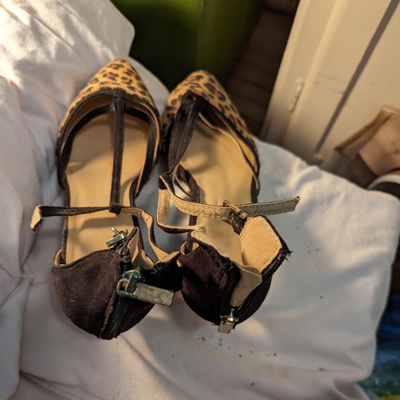 Avon cushion Walk sandals Leopard Print - Picture 2 of 3